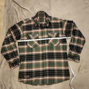 The Vermont Flannel Co Handcrafted USA 100% Cotton Classic Heavyweight Shirt, M